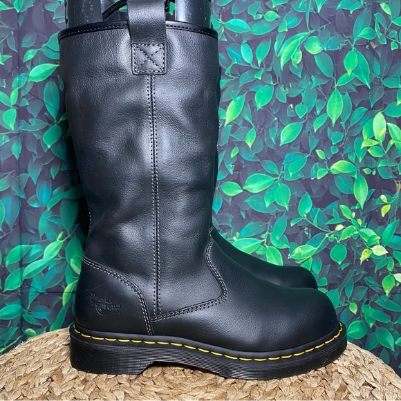 Dr. Martens Shoes Dr Martens Belsay Steel Toe Black Leather Boots